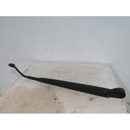 Bras essuie glace avant gauche PEUGEOT 1007