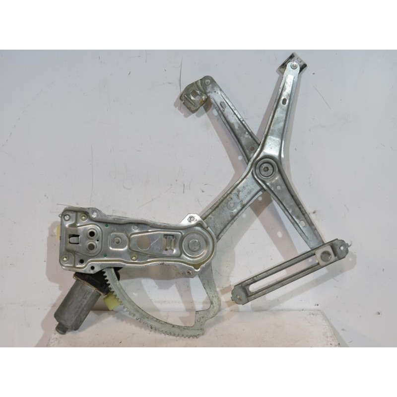 Leve vitre electrique avant droit MERCEDES CLASSE C 202 Photo n°1