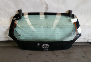 Lunette arriere TOYOTA AYGO 1