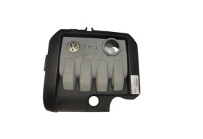 Cache moteur  VOLKSWAGEN PASSAT 6 Photo n°2