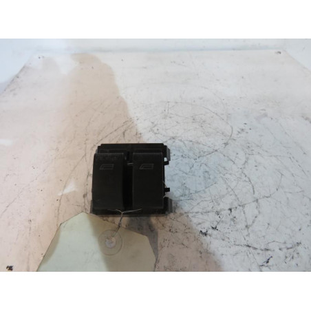 Interrupteur de leve vitre avant gauche AUDI A3 1