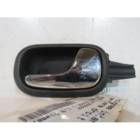 Poignee interieur arriere droit AUDI A3 1