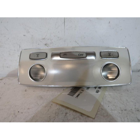 Eclairage de plafonnier RENAULT LAGUNA 3