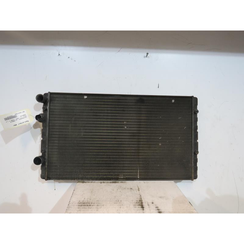 Radiateur eau VOLKSWAGEN POLO 3 Photo n°1
