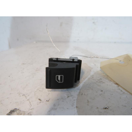 Interrupteur de leve vitre avant droit SEAT IBIZA 4