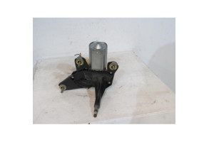 Moteur essuie glace arriere VOLKSWAGEN GOLF 4 Photo n°2