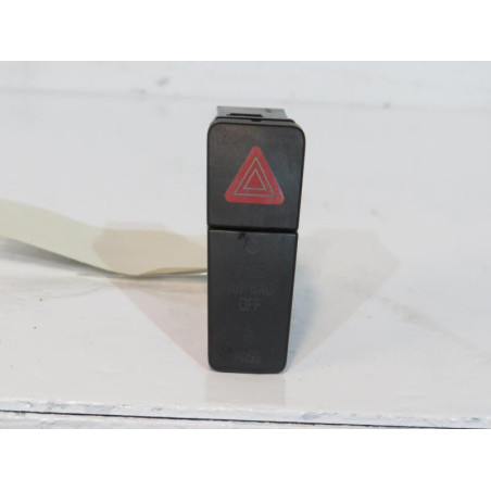 Bouton de warning SUZUKI SWIFT 4
