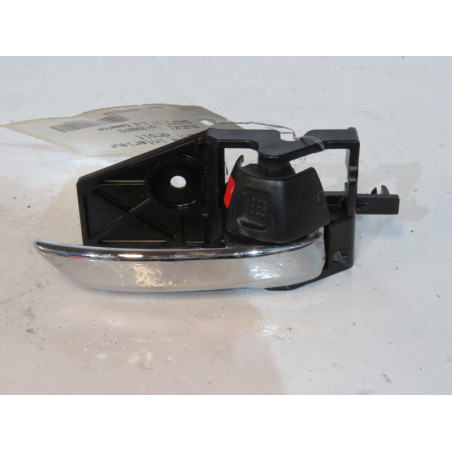 Poignee interieur avant droit SUZUKI SWIFT 4