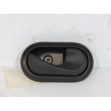 Poignee interieur avant droit DACIA SANDERO 1