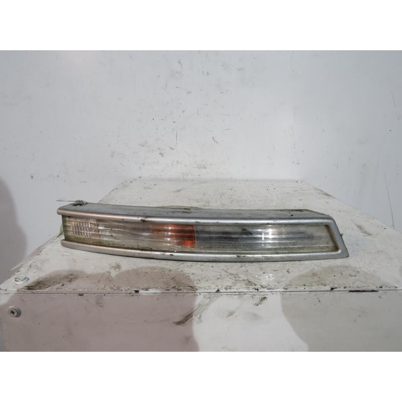 Optique avant secondaire droit (feux)(clignotant) VOLKSWAGEN PASSAT 5 Photo n°1