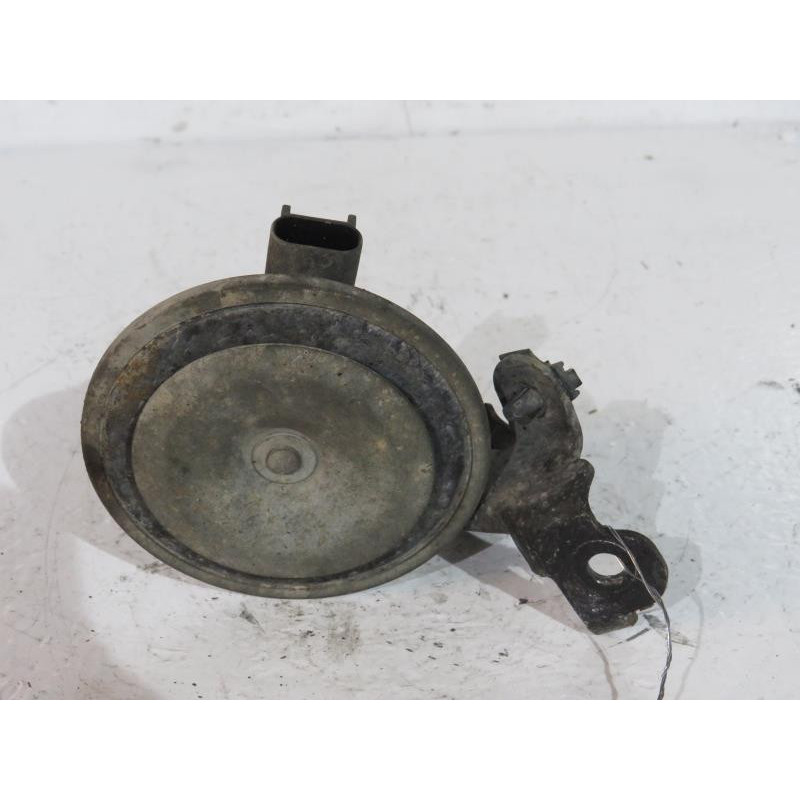 Avertisseur/Klaxon OPEL CORSA C Photo n°1