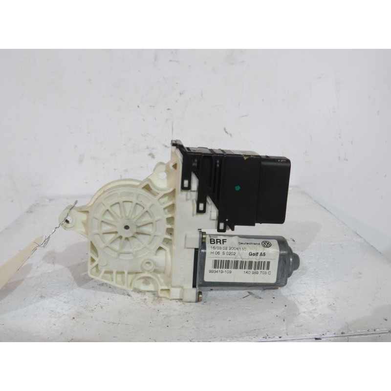 Leve vitre electrique arriere gauche VOLKSWAGEN GOLF 5 Photo n°1