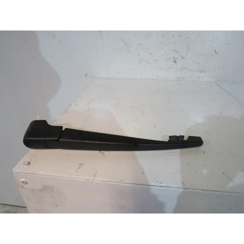 Bras essuie glace arriere BMW X5 F15 Photo n°1