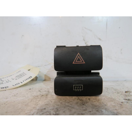 Bouton de warning TOYOTA COROLLA 10