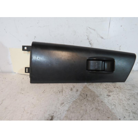 Interrupteur de leve vitre avant droit TOYOTA COROLLA 10