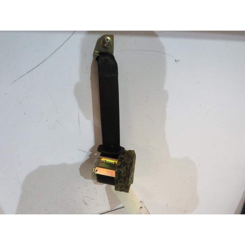 Ceinture arriere droit MERCEDES CLASSE C 203 Photo n°1