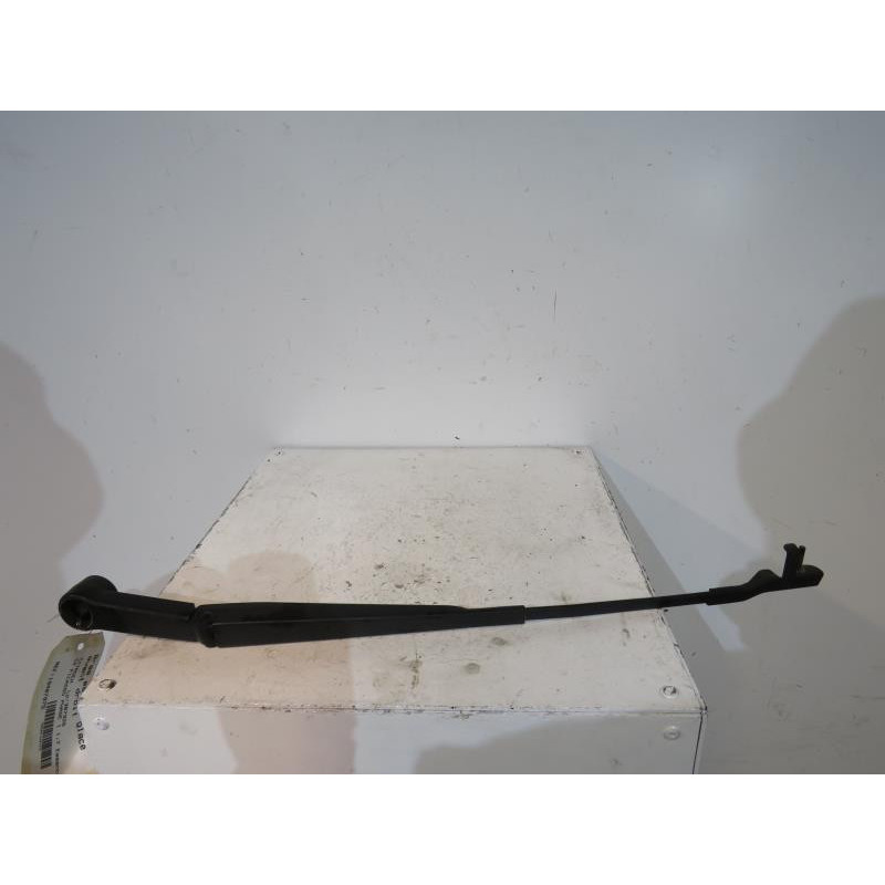 Bras essuie glace avant droit CITROEN C4 GRAND PICASSO 1 Photo n°1