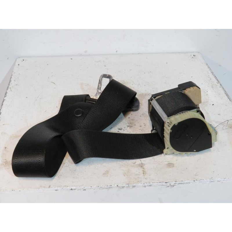 Ceinture avant droit OPEL CORSA C Photo n°1