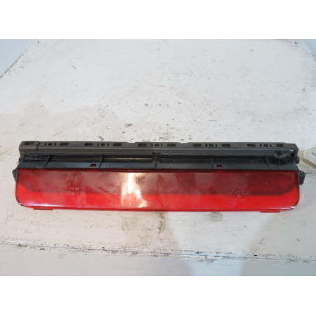 Feu arriere stop central FIAT PUNTO 2