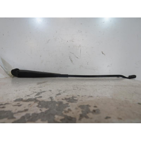 Bras essuie glace avant droit FORD FIESTA 4