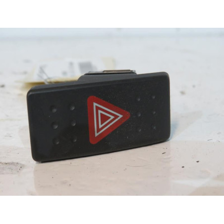 Bouton de warning SUZUKI SX4 1