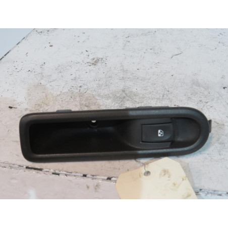Interrupteur de leve vitre arriere gauche RENAULT CLIO 3