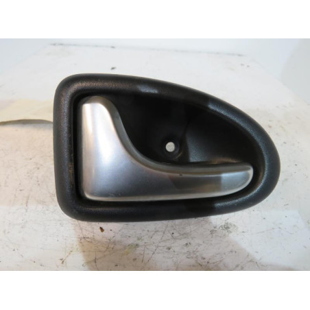 Poignee interieur arriere gauche RENAULT CLIO 2