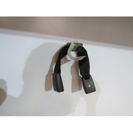 Attache ceinture arriere gauche TOYOTA COROLLA 10
