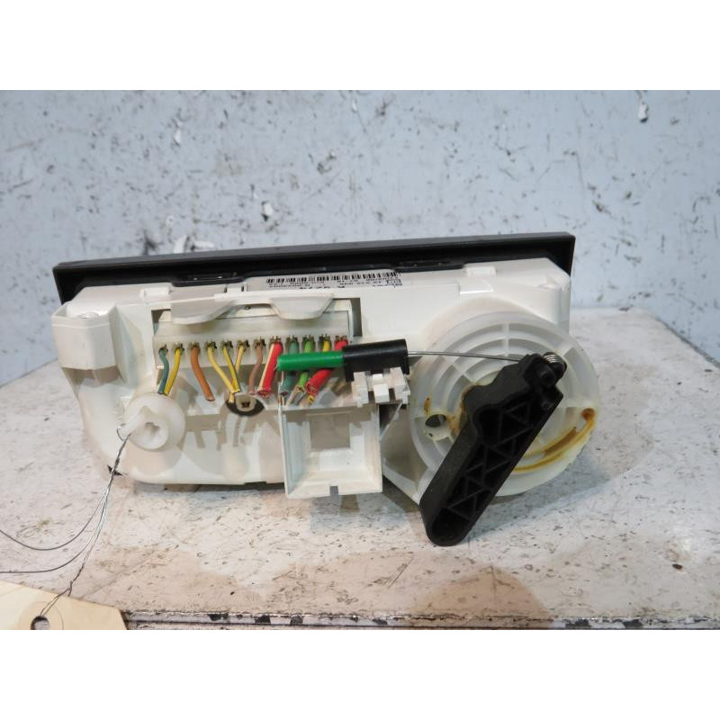 Commande chauffage OPEL MERIVA A Photo n°1
