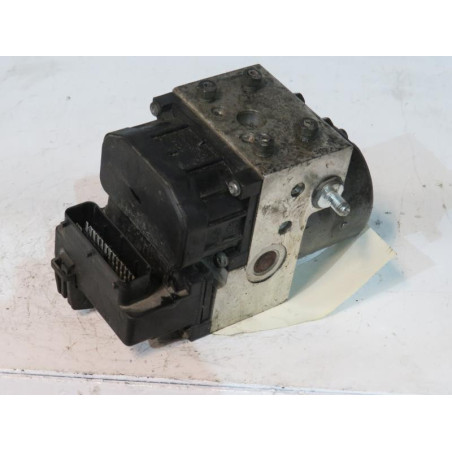 Bloc ABS (freins anti-blocage) TOYOTA YARIS 1