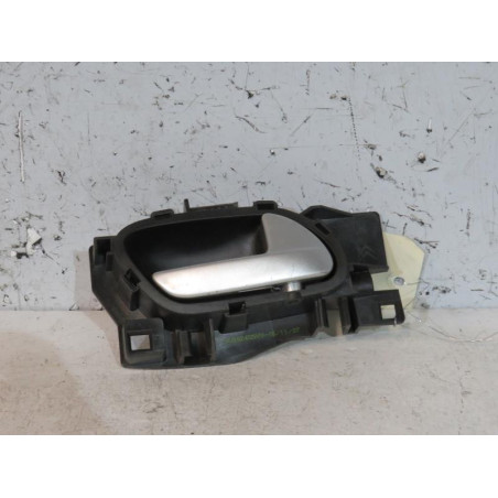 Poignee interieur arriere droit PEUGEOT 207