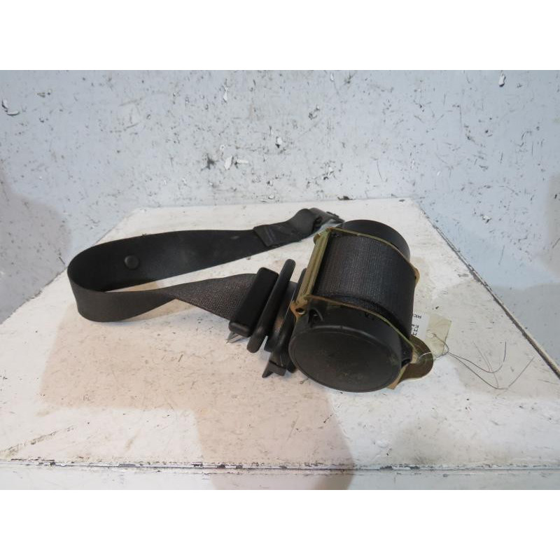 Ceinture arriere gauche MINI MINI 1 R50/R53 Photo n°1