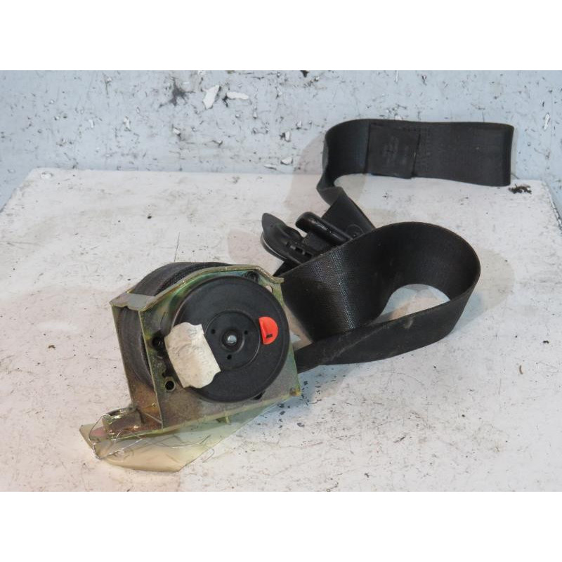 Ceinture avant gauche MINI MINI 1 R50/R53 Photo n°1