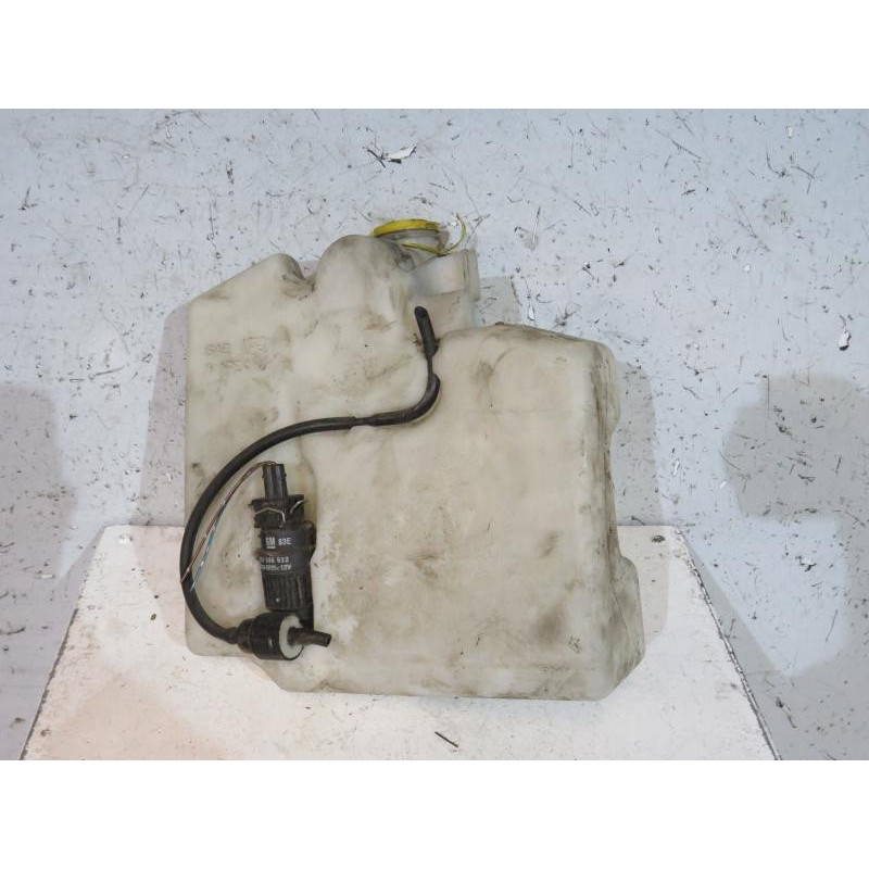 Vase de lave glace OPEL AGILA A Photo n°1