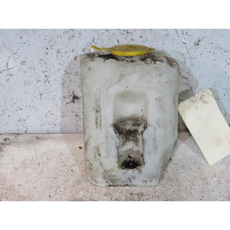 Vase de lave glace OPEL CORSA C Photo n°1