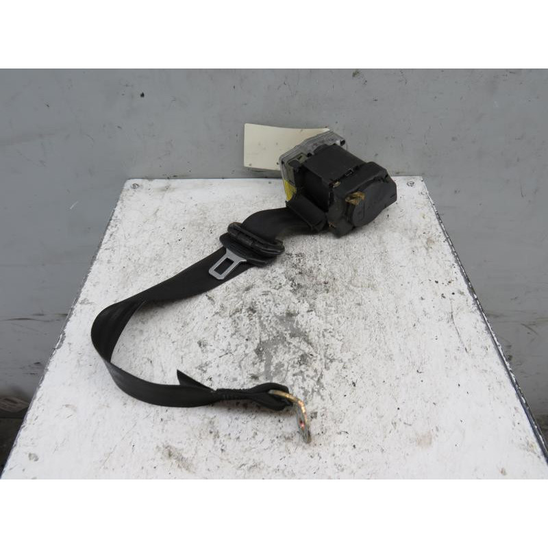 Ceinture arriere gauche AUDI A3 1 Photo n°1