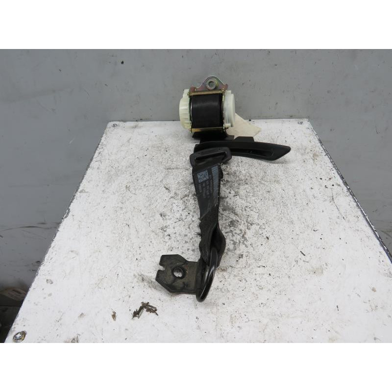 Ceinture arriere droit VOLKSWAGEN PASSAT 5 Photo n°1