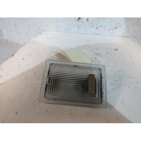 Eclairage de plafonnier OPEL CORSA D