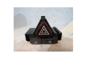 Bouton de warning OPEL CORSA D Photo n°1