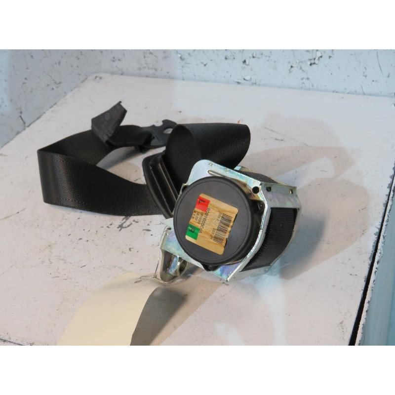 Ceinture arriere gauche OPEL CORSA D Photo n°1