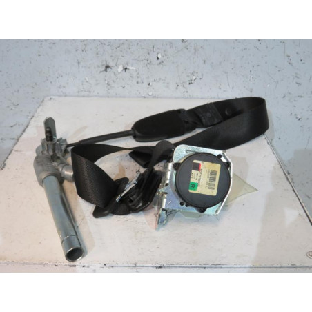 Ceinture avant droit OPEL CORSA D