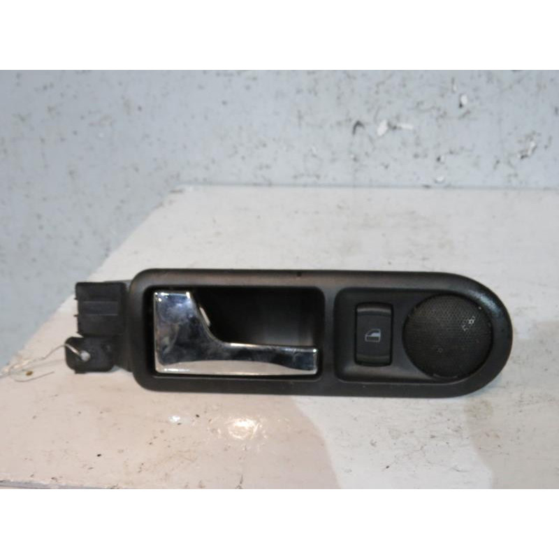 Poignee interieur arriere gauche VOLKSWAGEN BORA Photo n°1
