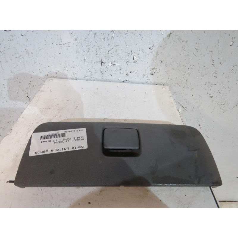 Porte boite a gants RENAULT CLIO 2 Photo n°1