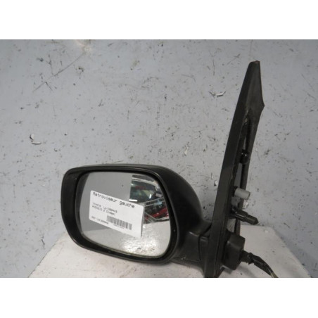 Retroviseur gauche TOYOTA AVENSIS VERSO