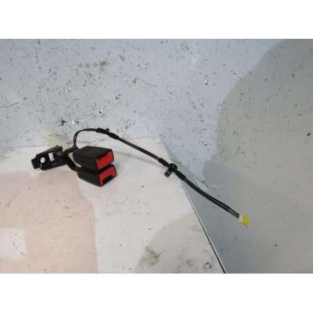 Attache ceinture arriere gauche CITROEN C5 2