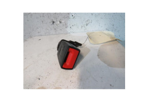 Attache ceinture arriere gauche OPEL CORSA D Photo n°1