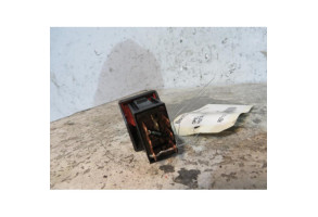 Bouton de warning OPEL ASTRA F Photo n°2