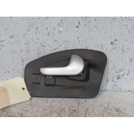 Poignee interieur arriere droit OPEL CORSA C