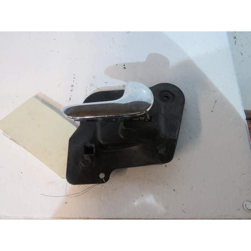 Poignee interieur arriere droit OPEL MERIVA A Photo n°1