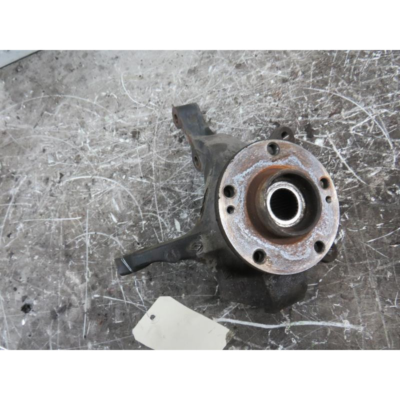 Pivot de moyeu avant droit RENAULT LAGUNA 2 Photo n°1